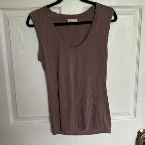 Velvet by graham and Spencer lilac tank size medium